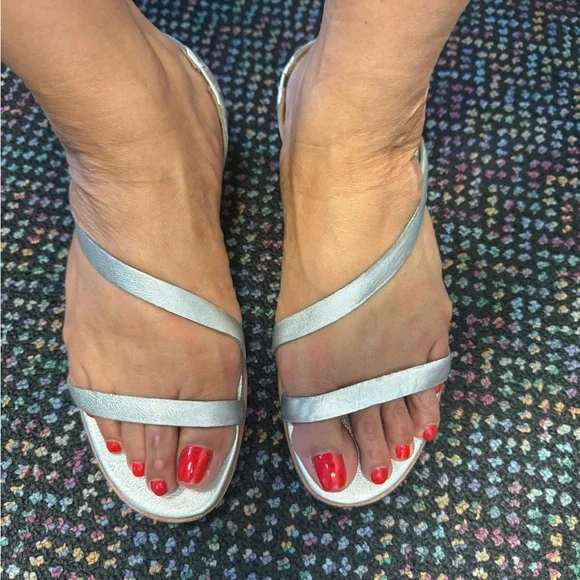 Madewell The Heidi Slingback Sandals in Metallic Silver Sz 9 - Picture 2 of 14